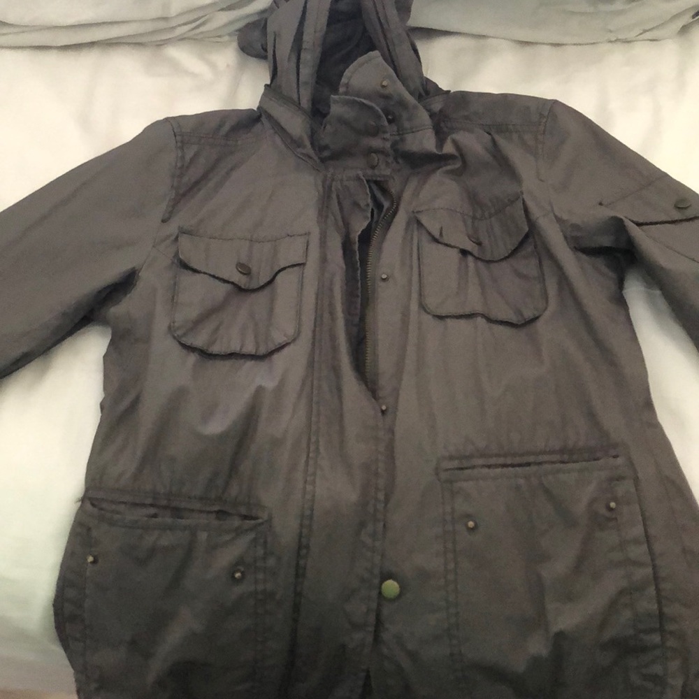 VINCE CAMUTO coat